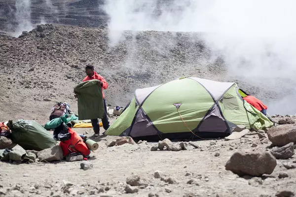 10 Essential Tips to Choose the Best Company to Climb Kilimanjaro